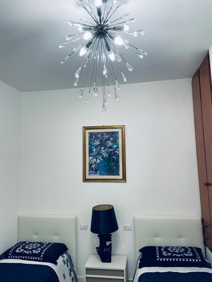 Villa Casa Dei Fiori à Somma Lombardo Extérieur photo